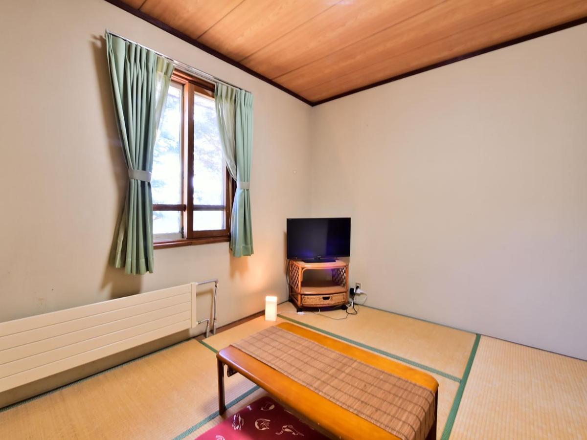 Kurumayama Kogen Guesthouse Urara Тино Экстерьер фото